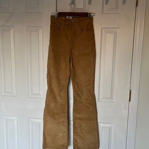 Levi’s corduroy Ribcage Boot